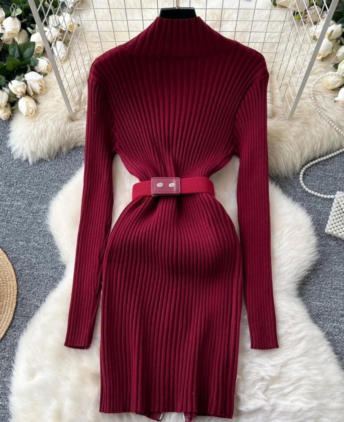 Beautiful Knitted Fabric Woollen Dress With Leather Belt FT001