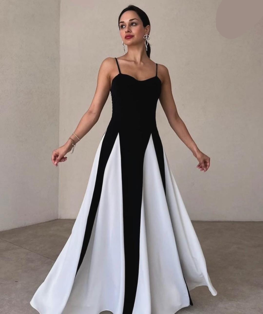 Beautiful Maxi Dress FT096