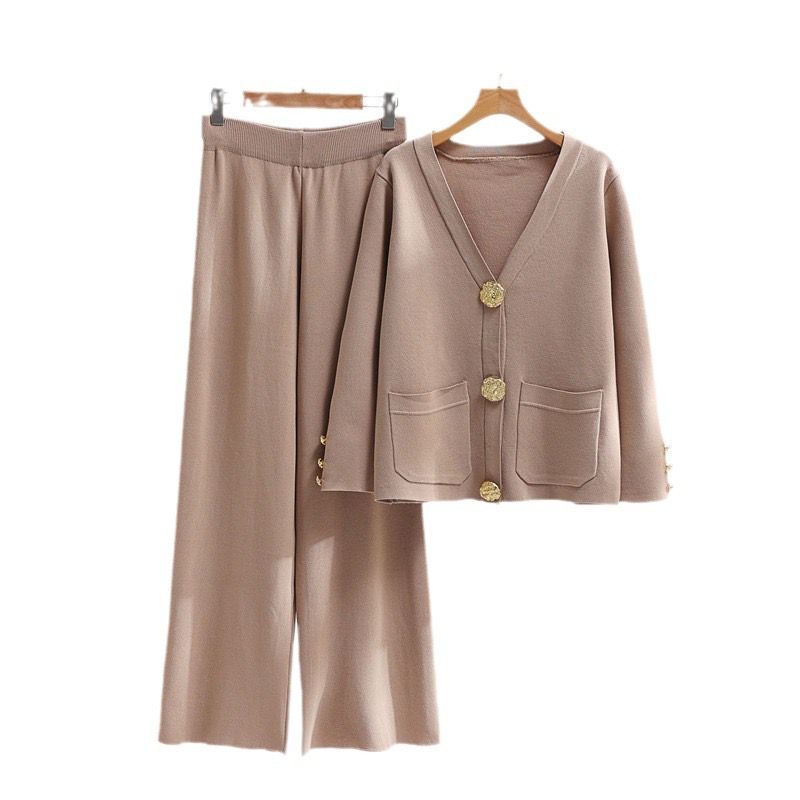 Beautiful Woollen Cord Set With Front Pockets FT002