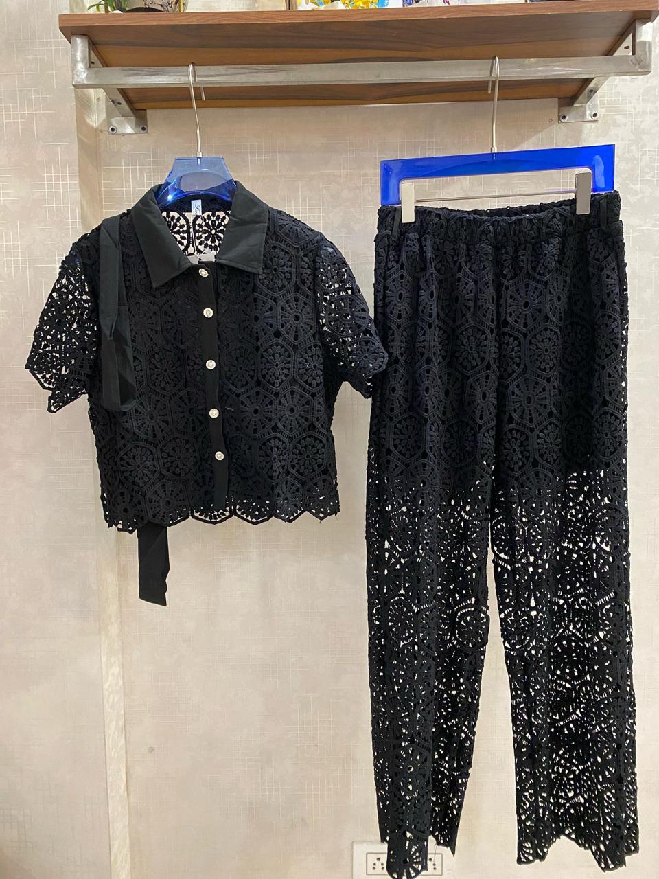 Cutwork Crochet Set With Belt FT068