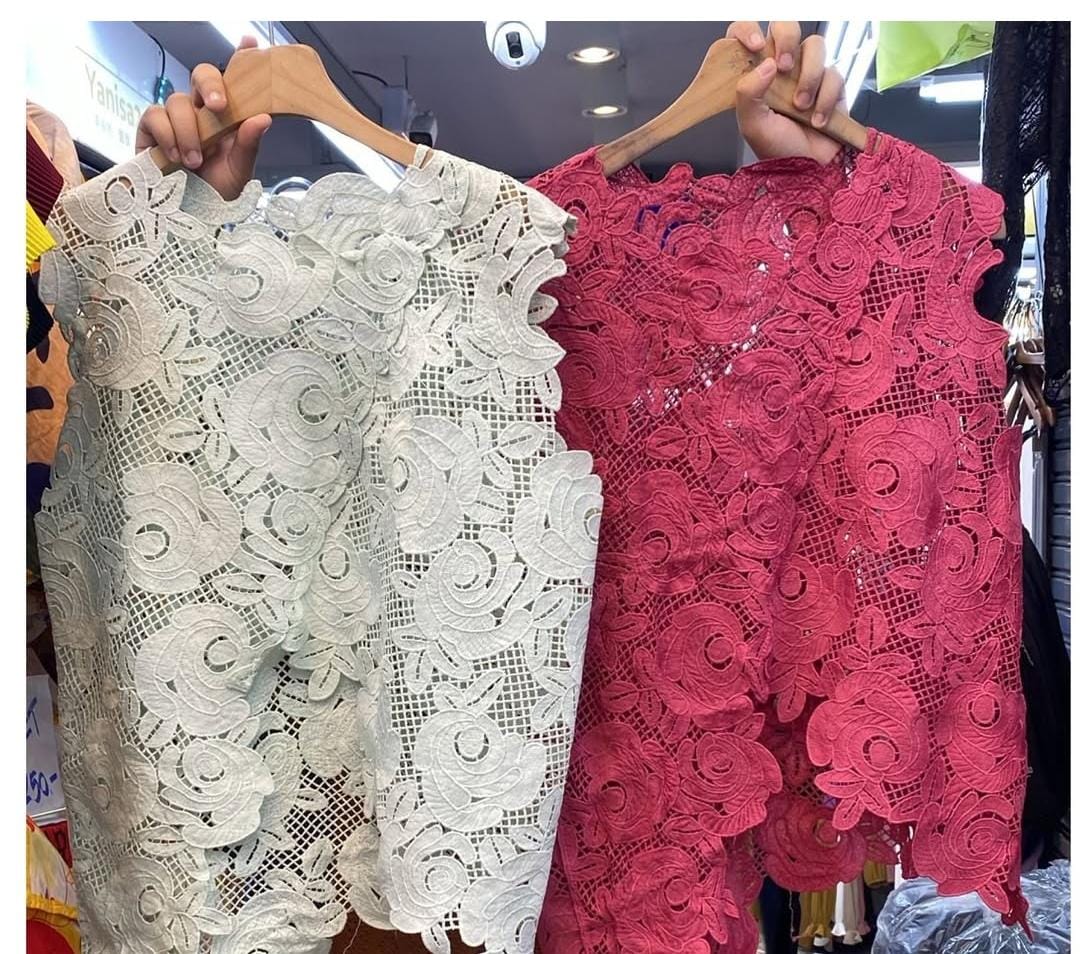 Rose Cutwork Top FT041