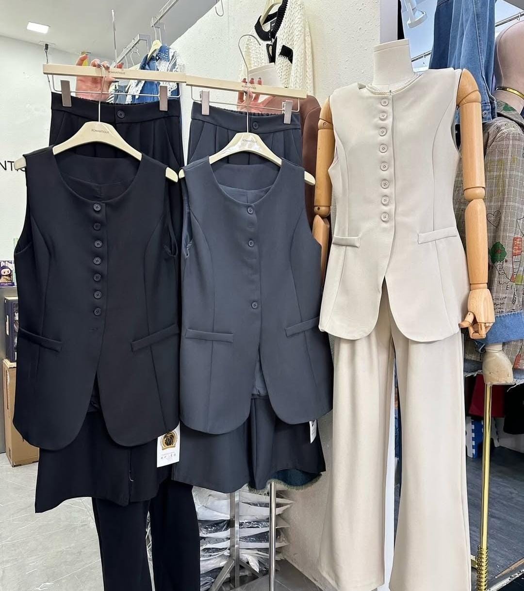 Stylish 2pc Suit FT119
