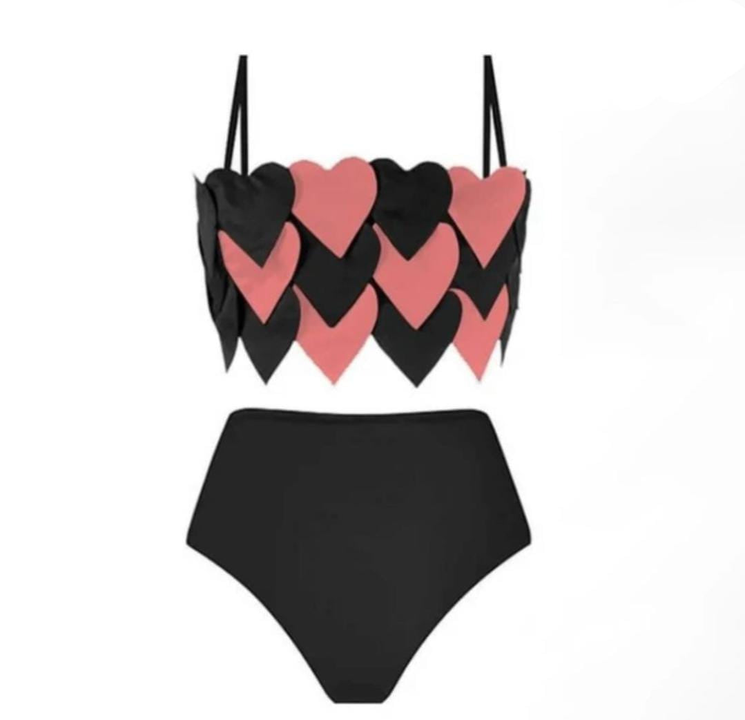 Very Stylish Three-Piece Heart Swimsuit FT003