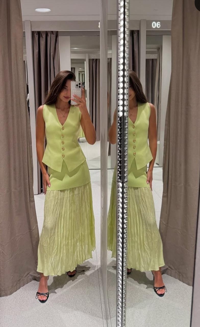 Beautiful Vest and Skirt Set FT165