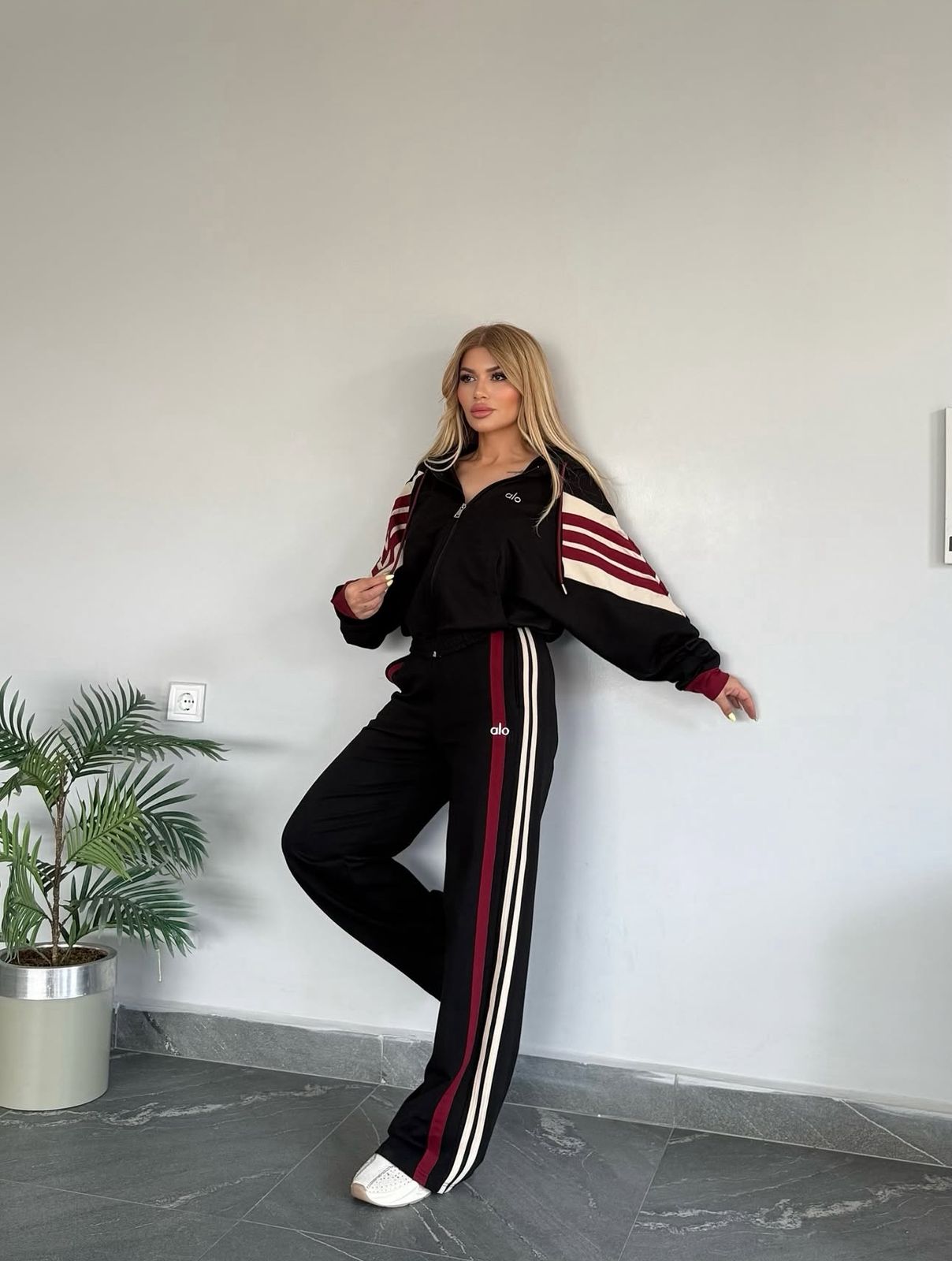 Stunning Track Suit FT245