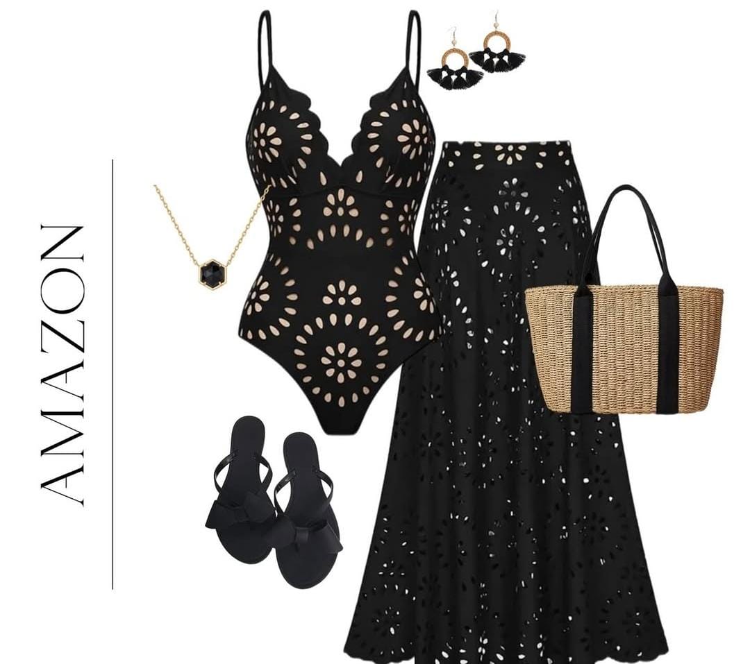 Stunning Swimsuit With Skirt FT254