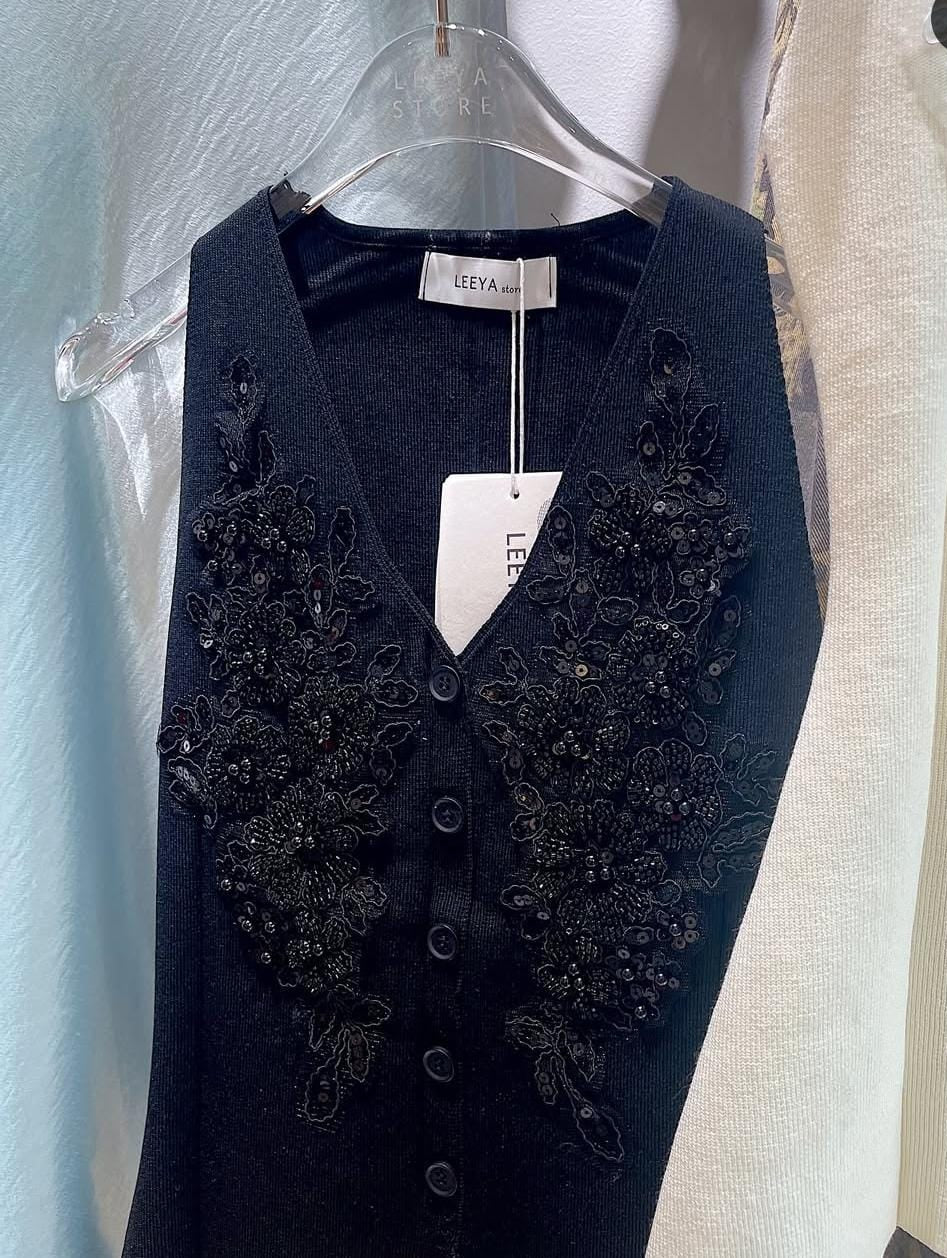 Embroidered Sleeveless Top FT272