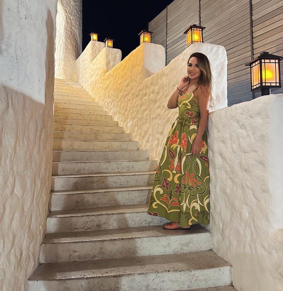 Beautiful Printed Dress With Back Bow FT298