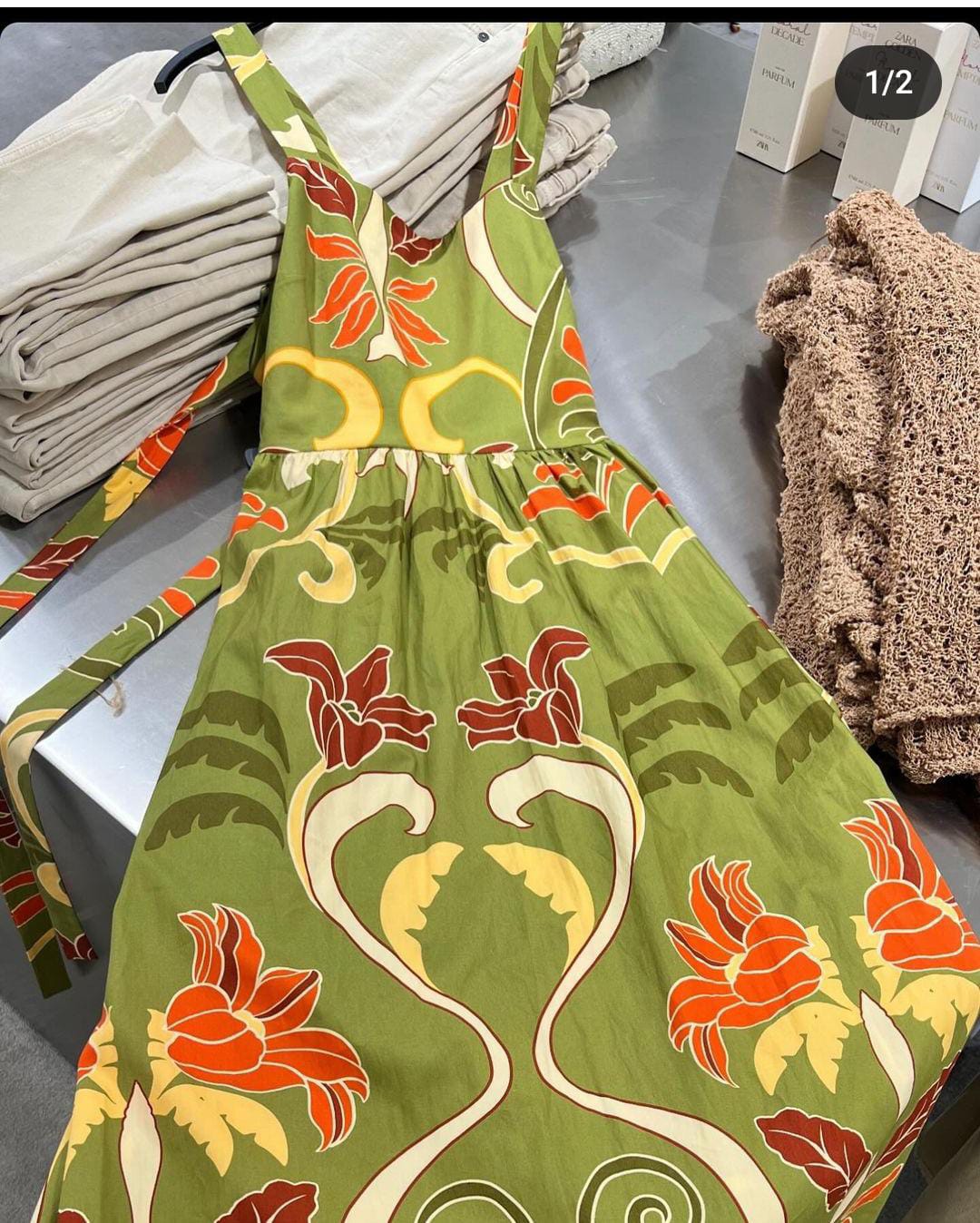 Beautiful Printed Dress With Back Bow FT298
