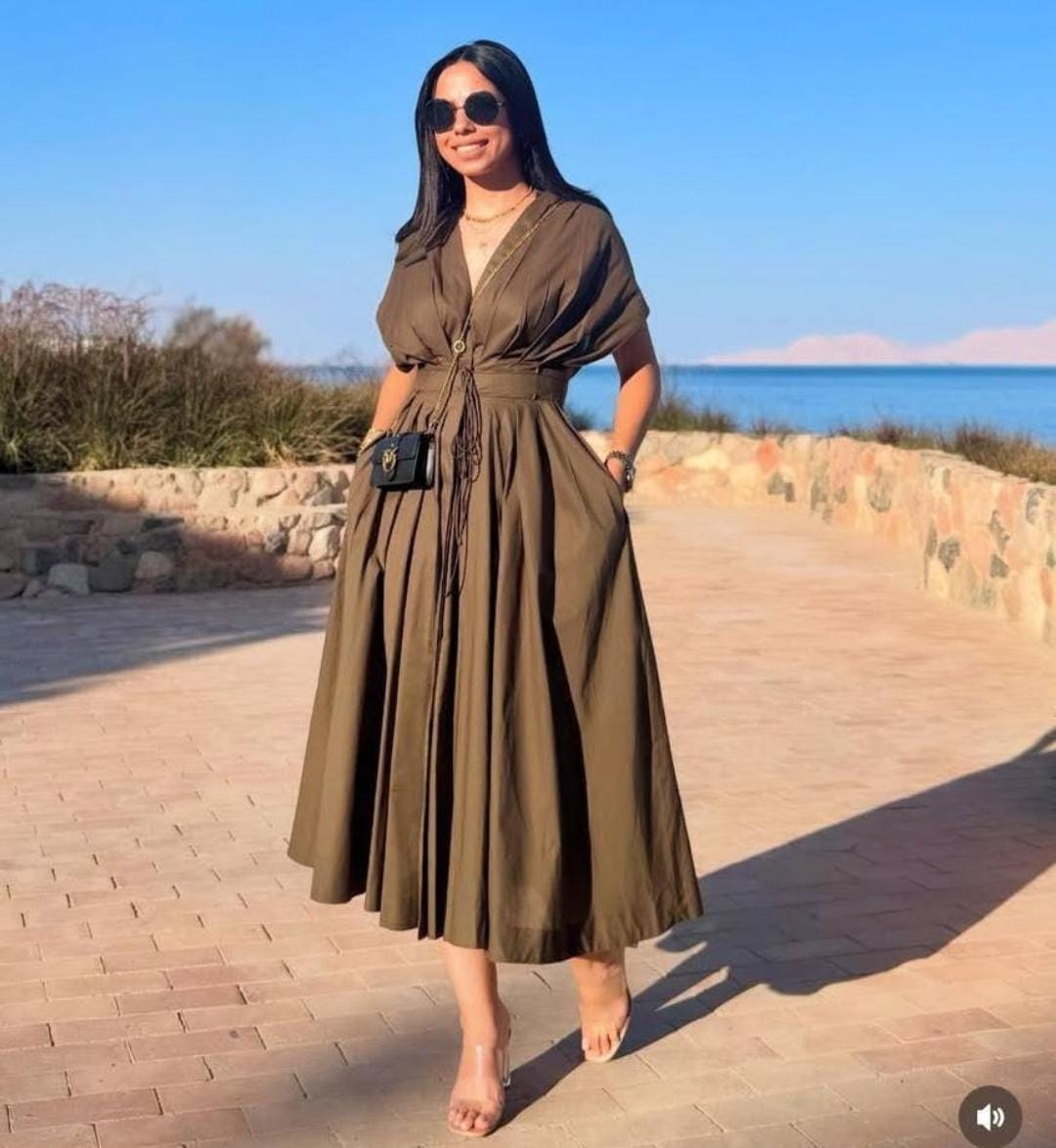Beautiful V-Neck Long Dress FT293