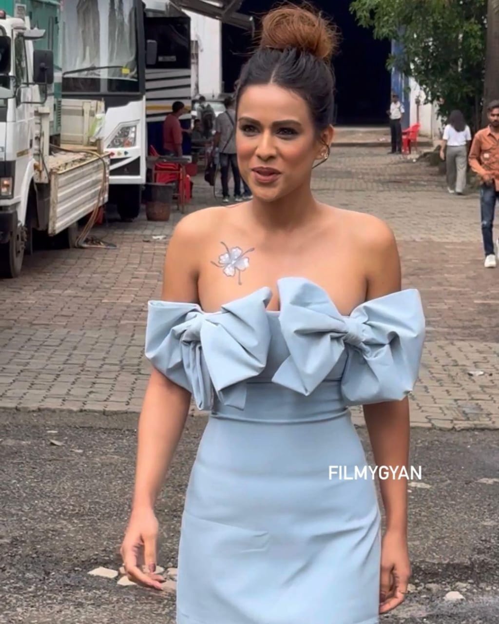 New Bow dress FT302