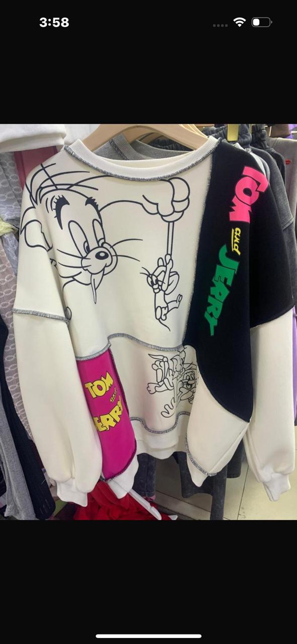 Quirky Sweatshirt FT320