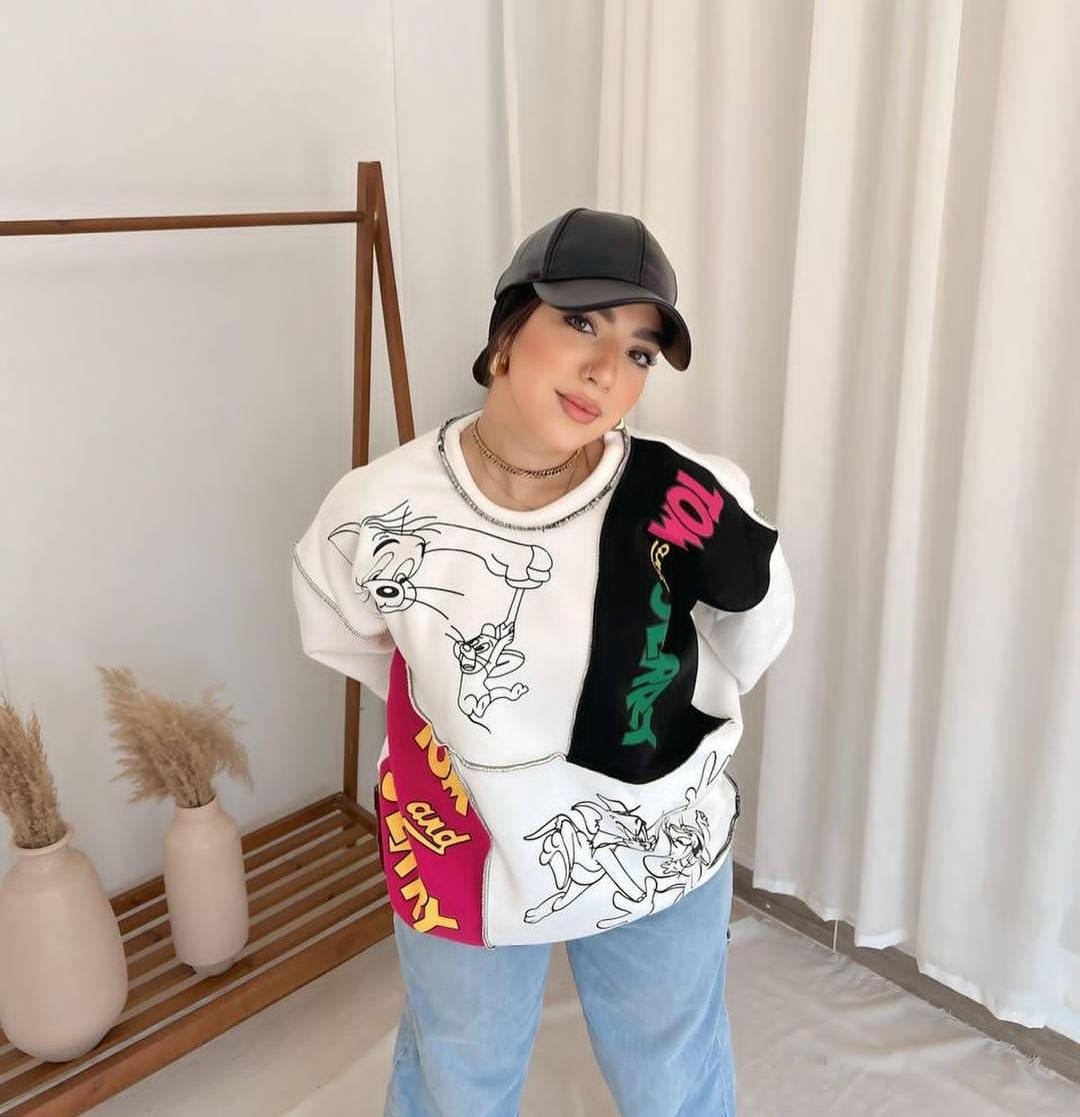 Quirky Sweatshirt FT320
