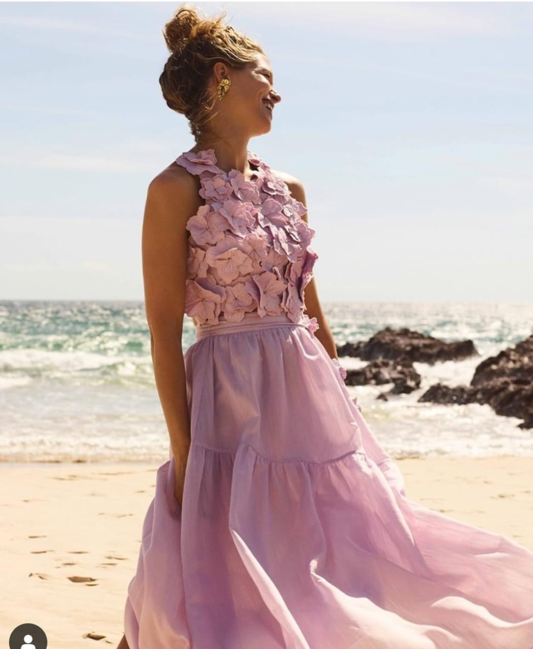 Luxe Collection Textured flower top FT337