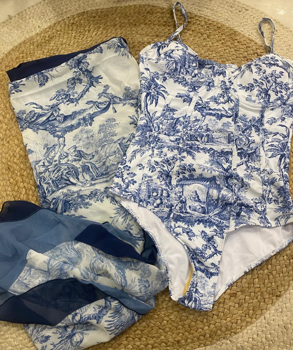 Printed Swimsuit With Sarong FT352