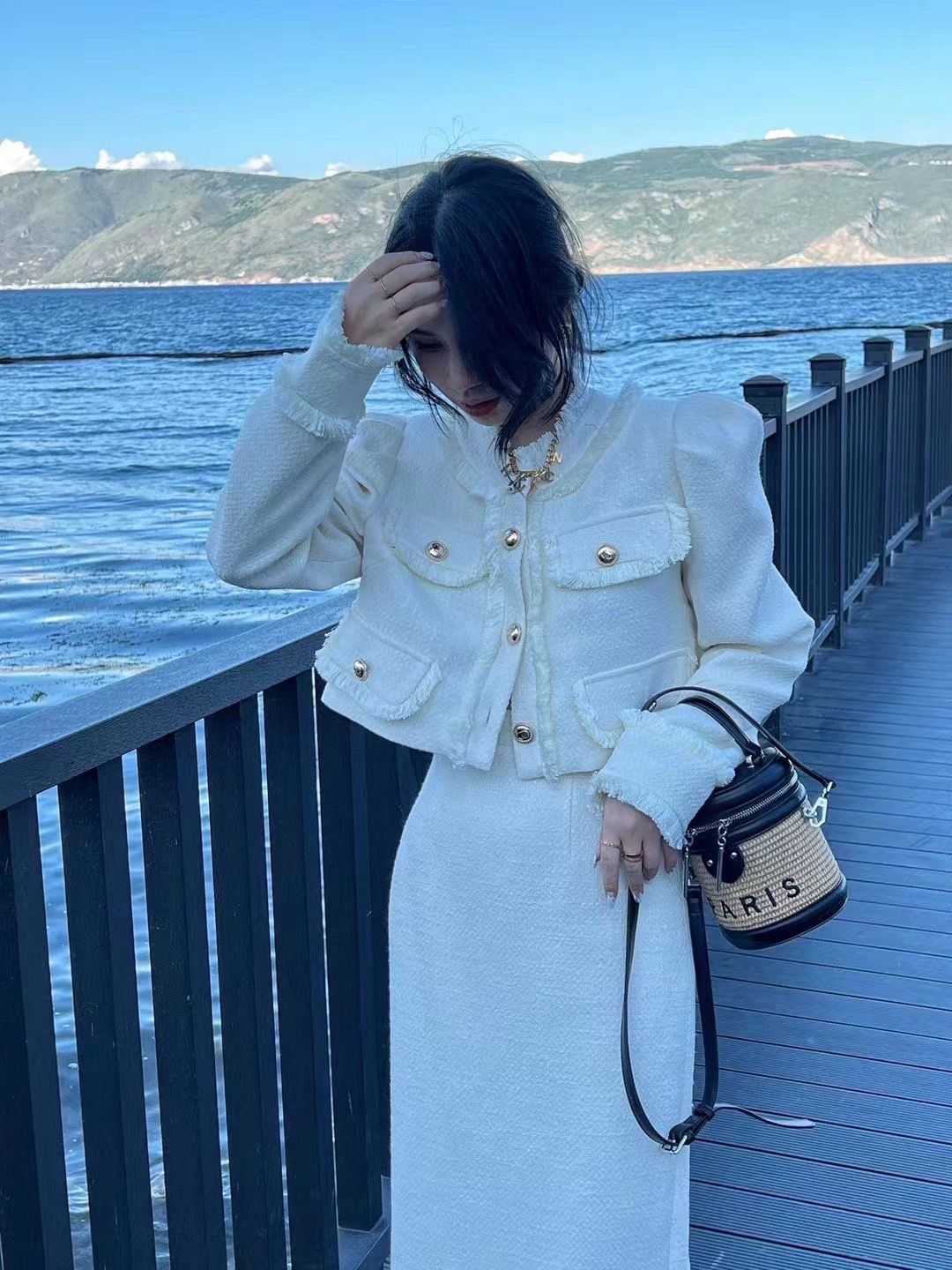 Textured Jacket With High Waist Co-Ord Set FT363