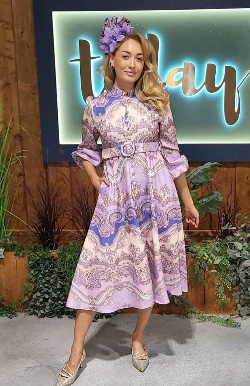 Beautiful Printed Dress With Belt FT366
