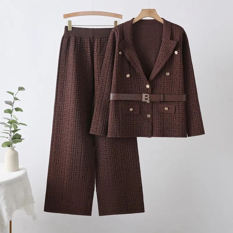 Patterned Belted Blazer With Loose Fitted Pants FT382