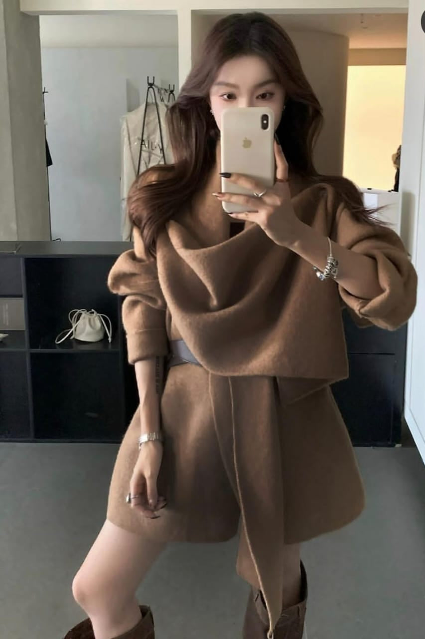 Woolen Cape with Belt FT384