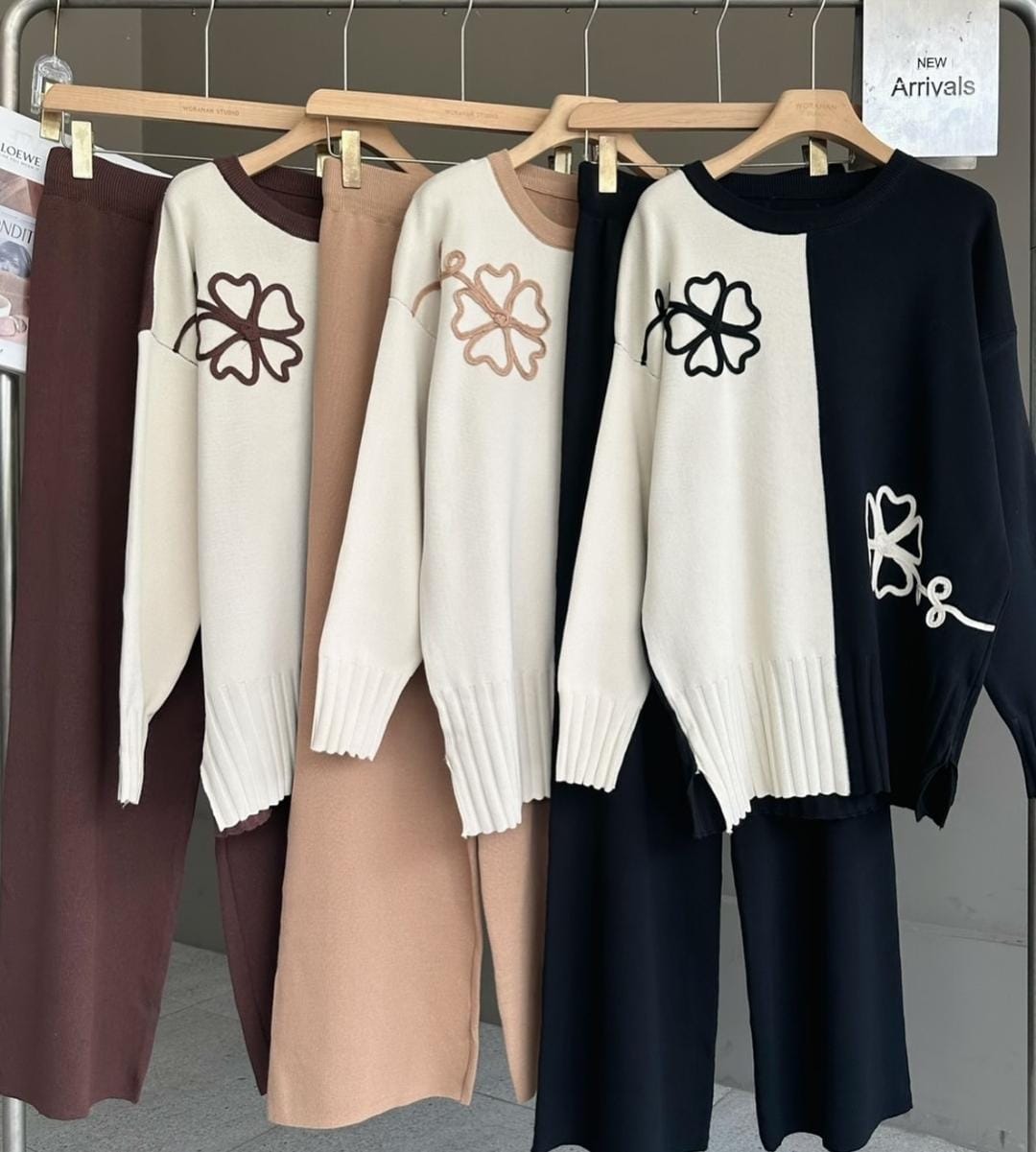 Flower Embroidered Two Tone Set FT500