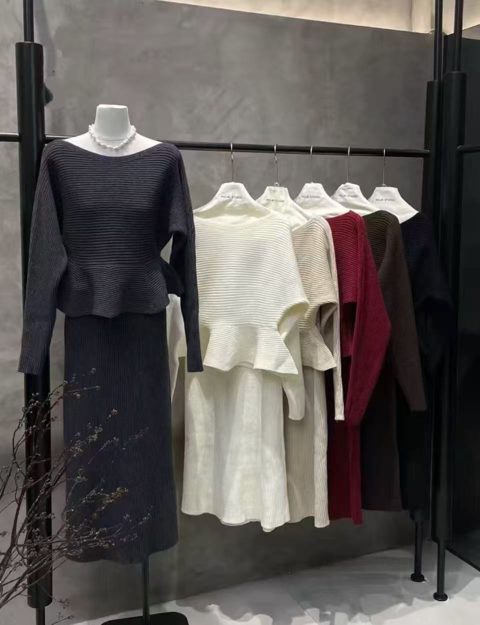 The Peplum Woolen Skirt Set FT527