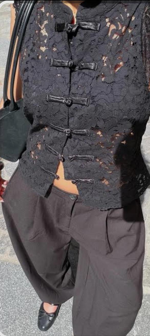 Classic Lace Top FT908