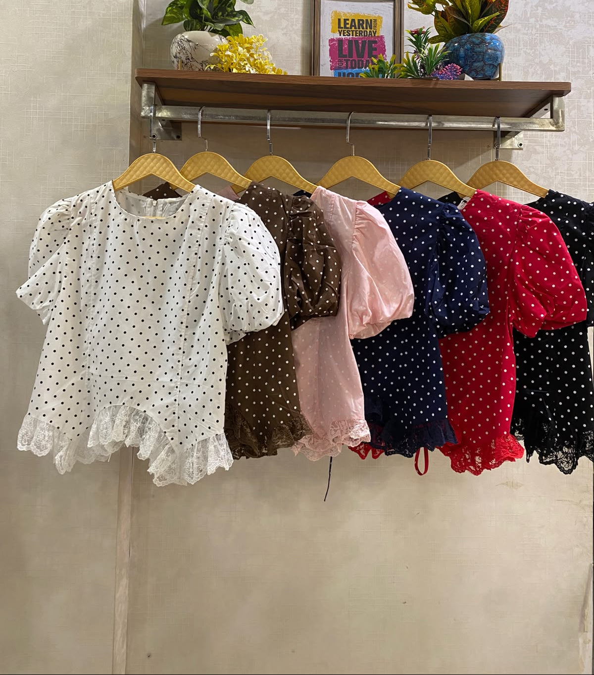 Polka Dot Puff Sleeves Lace Top FT936