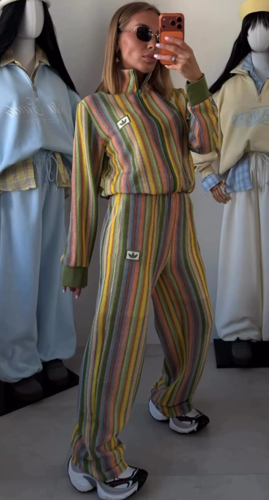 Beautiful striped crochet-knit multicolored tracksuit FT9485