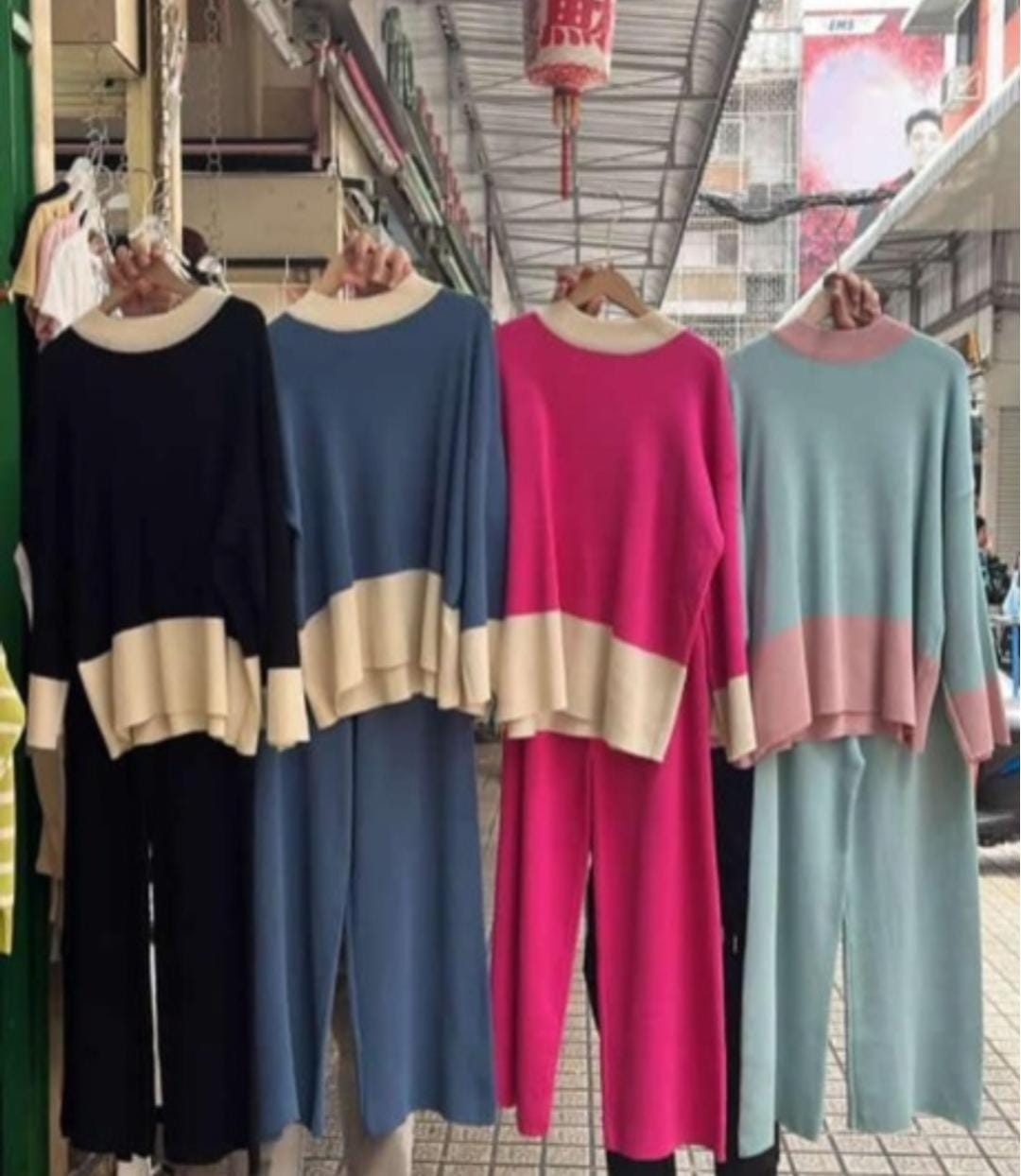 Dual Shade Woolen Coord Set FT418