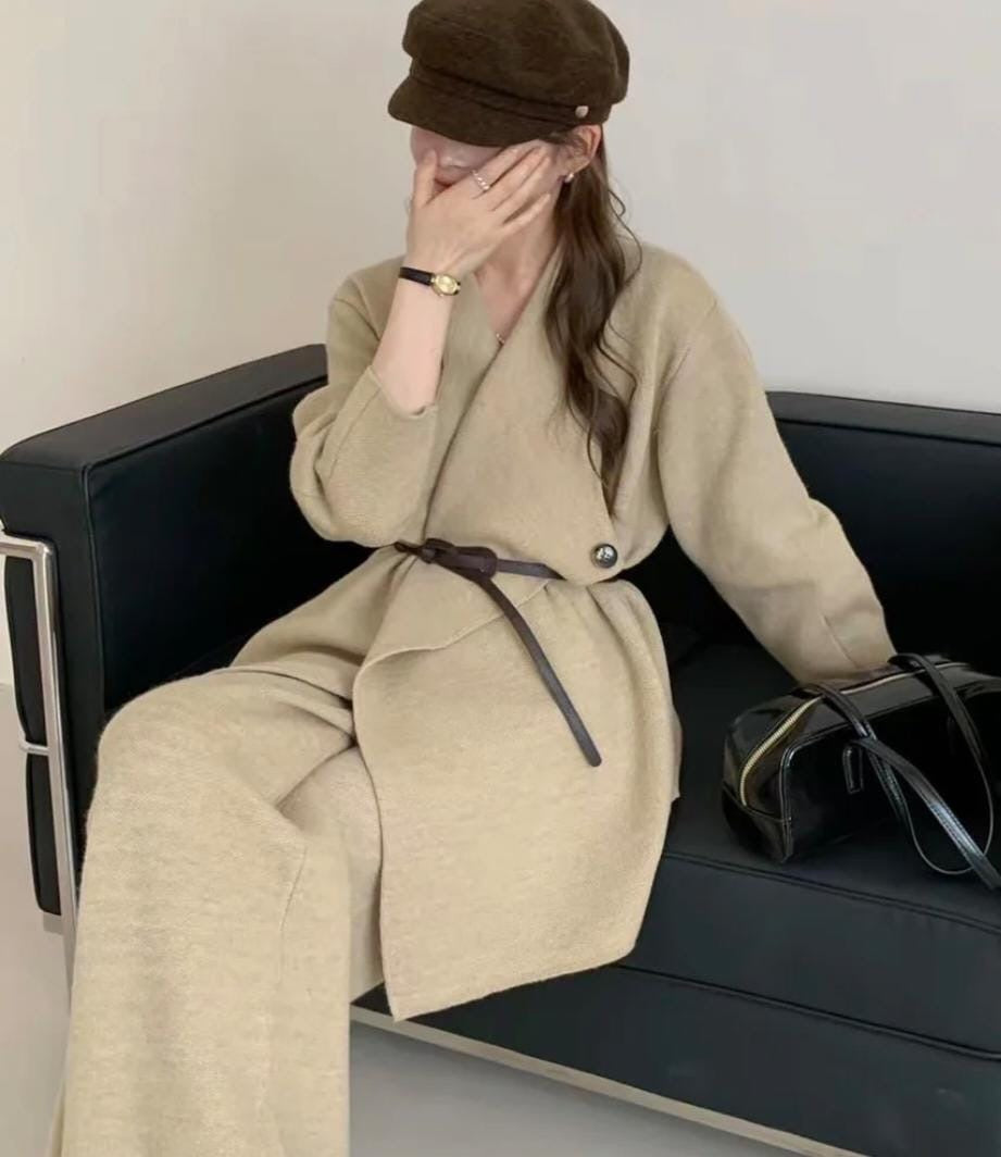 The Draped Cape Woolen Coord Set FT469