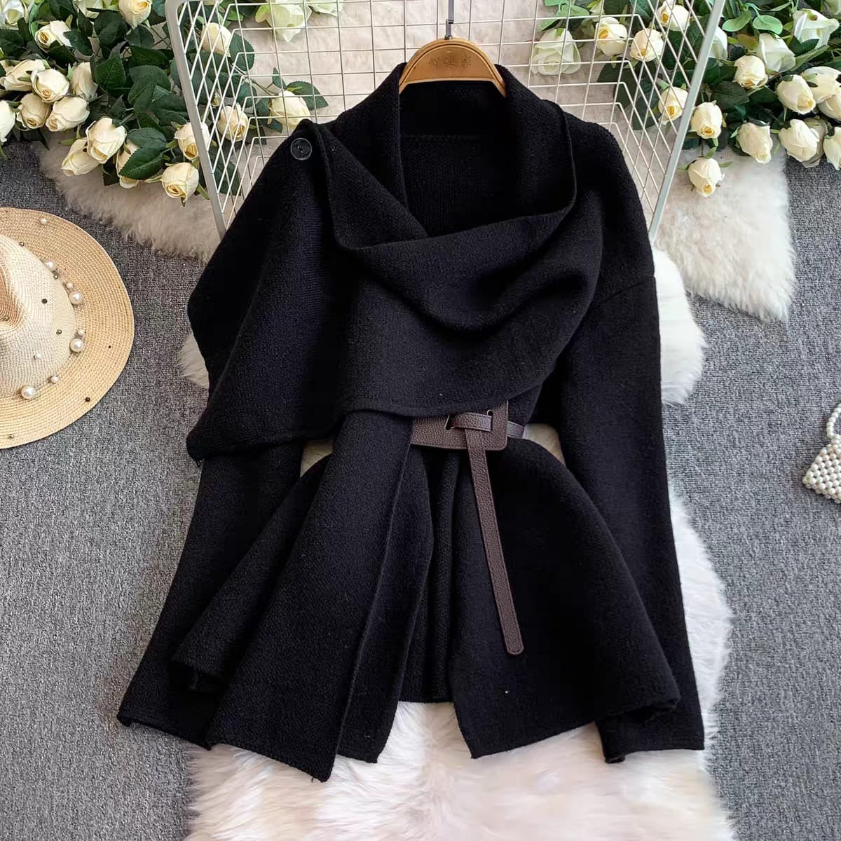 Woolen Cape with Belt FT384