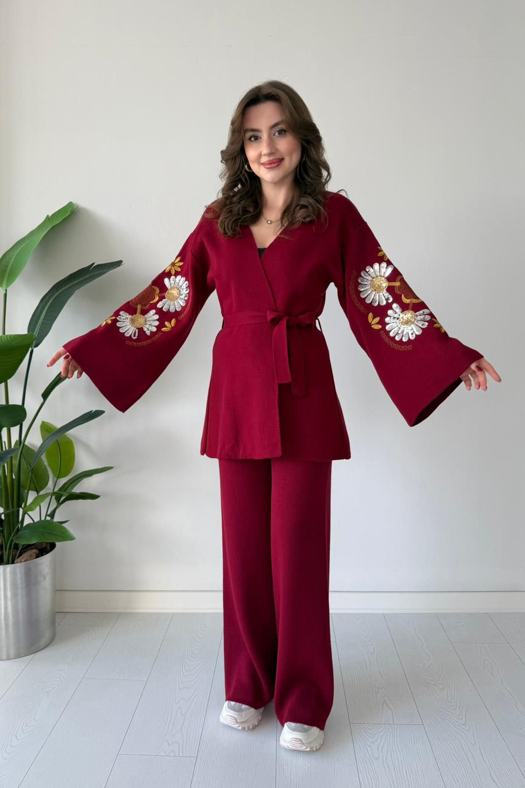 Embroidered Sequence Coord FT600