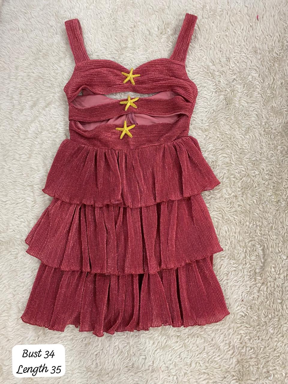 Beautiful Cutout Dress With Stars FT100