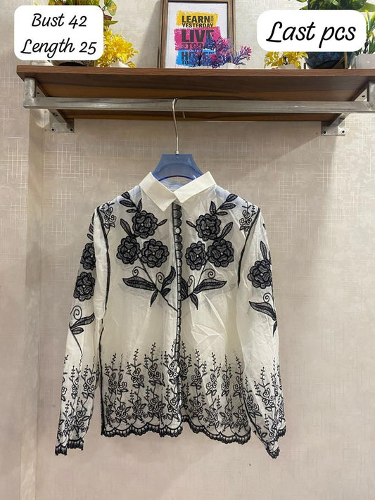 Beautiful Embroidery Flower Shirt FT056