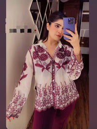 Beautiful Embroidery Flower Shirt FT056