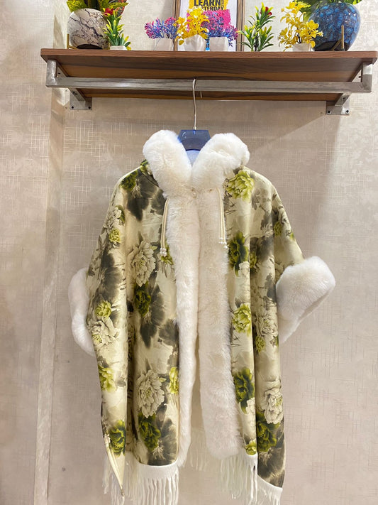 Beautiful Floral Print Cape FT183
