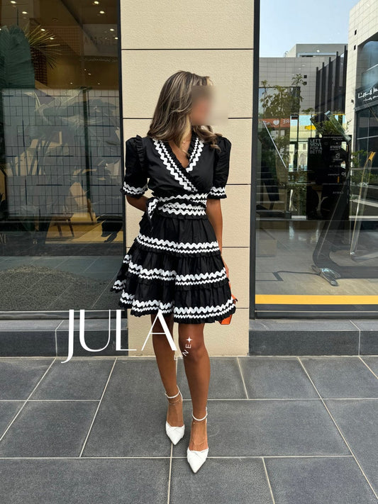 Beautiful V-Neck Dress FT193
