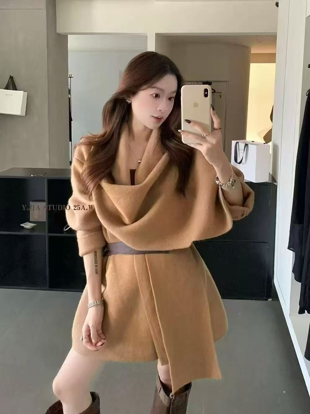 Woolen Cape with Belt FT384