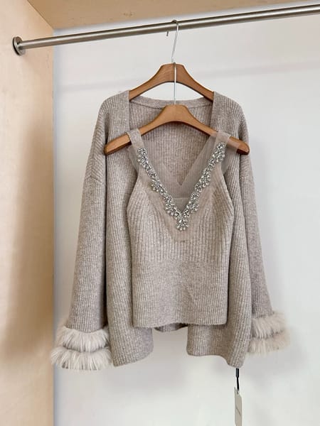 Tiara Embroidered Woolen Top Sur Sleeves Shrug FT480
