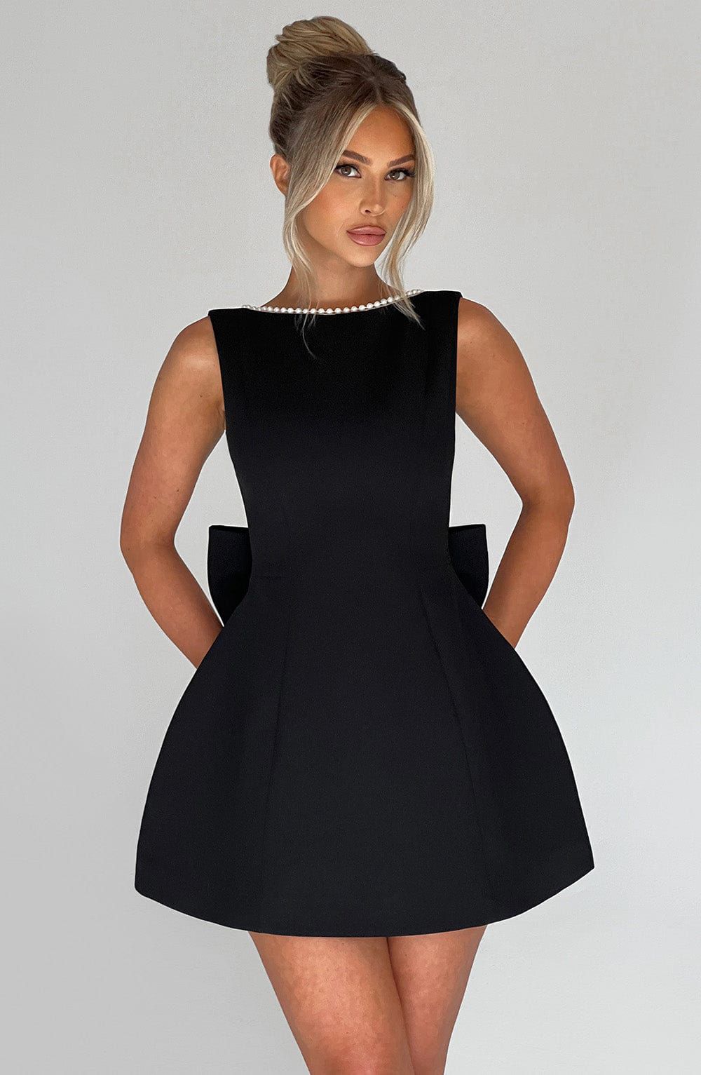 Very Pretty Beautiful Bow Short Dress FT013