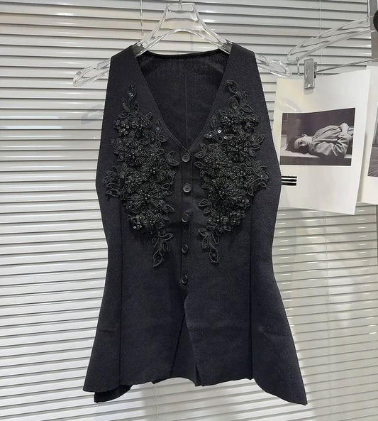 Embroidered Sleeveless Top FT272