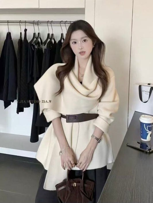 Woolen Cape with Belt FT384