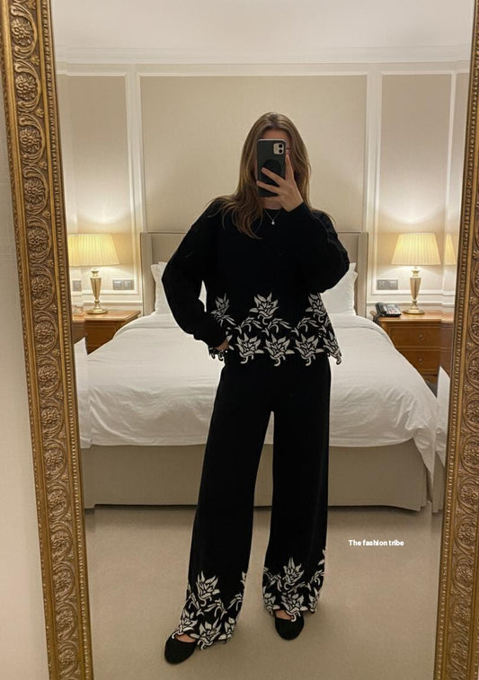 Embroidered Cutwork Wool-Blend Lounge Set FT406