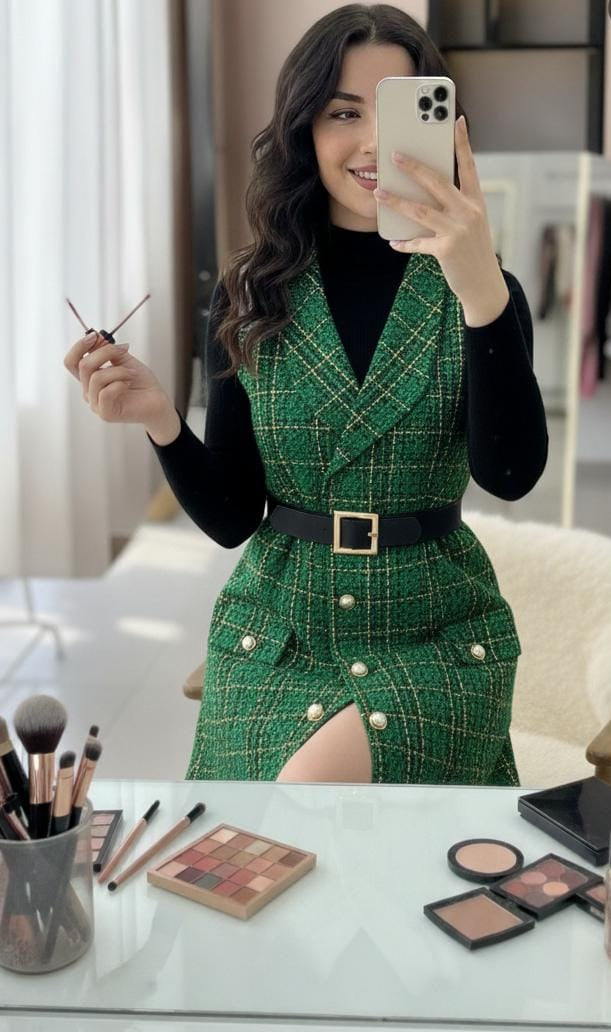 Tweed Textured Dress With Warm Inner and Belt FT404