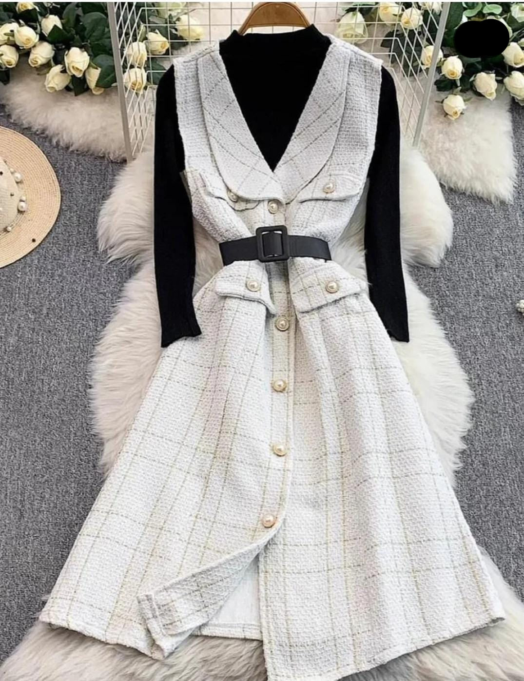 Tweed Textured Dress With Warm Inner and Belt FT404