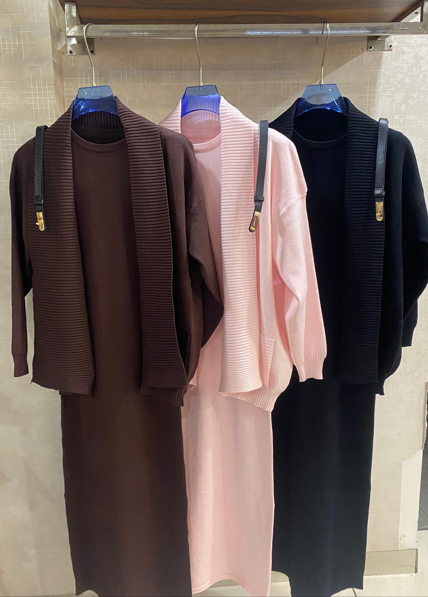 Elegant Woolen Dress with Belt FT454