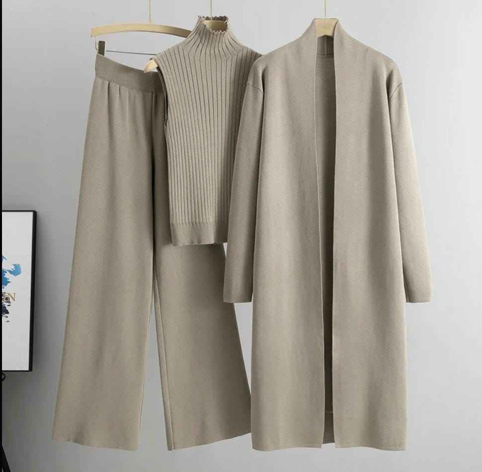 Suhana Woolen Long Shrug Pants and Inner 3 pcs Set FT458