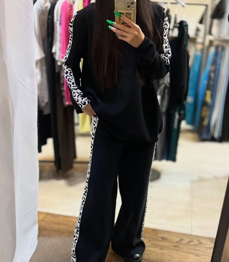 Elegant Woolen Coord Set FT470