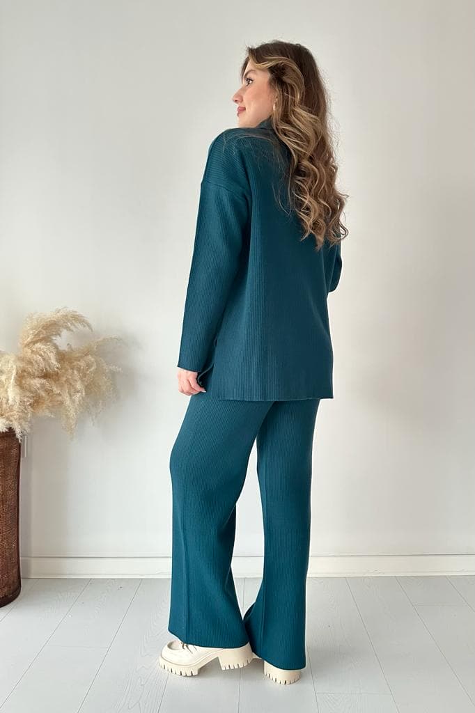 Basic Woolen Collar Coord Set FT484