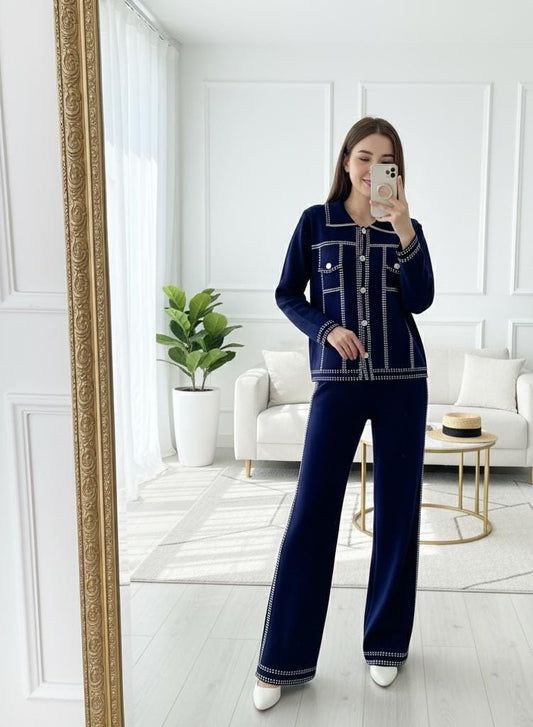 Woolen Buttoned Contrast Stitch Set FT497